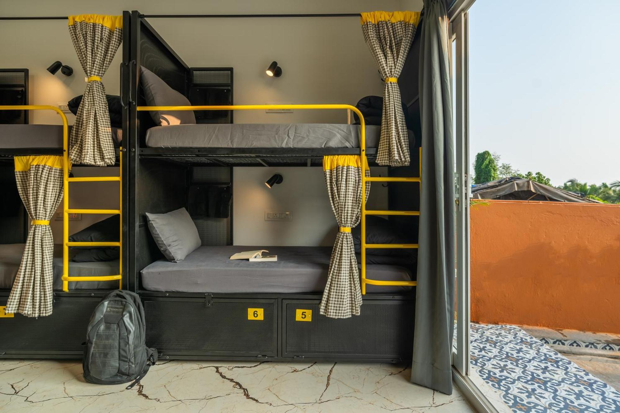 The Hosteller Goa, Mandrem Exterior foto