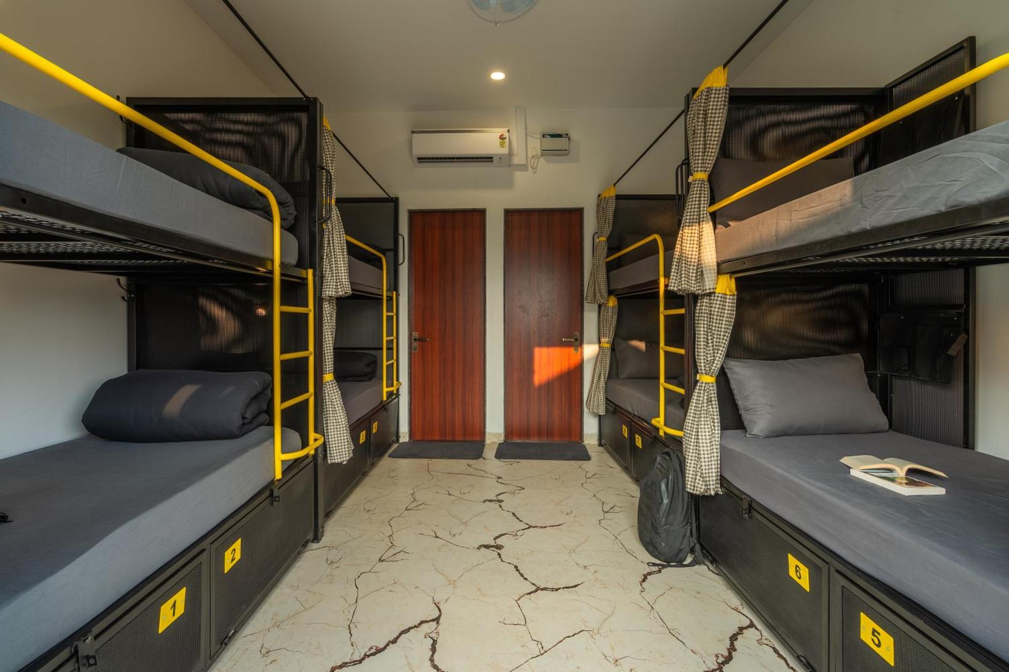 The Hosteller Goa, Mandrem Exterior foto