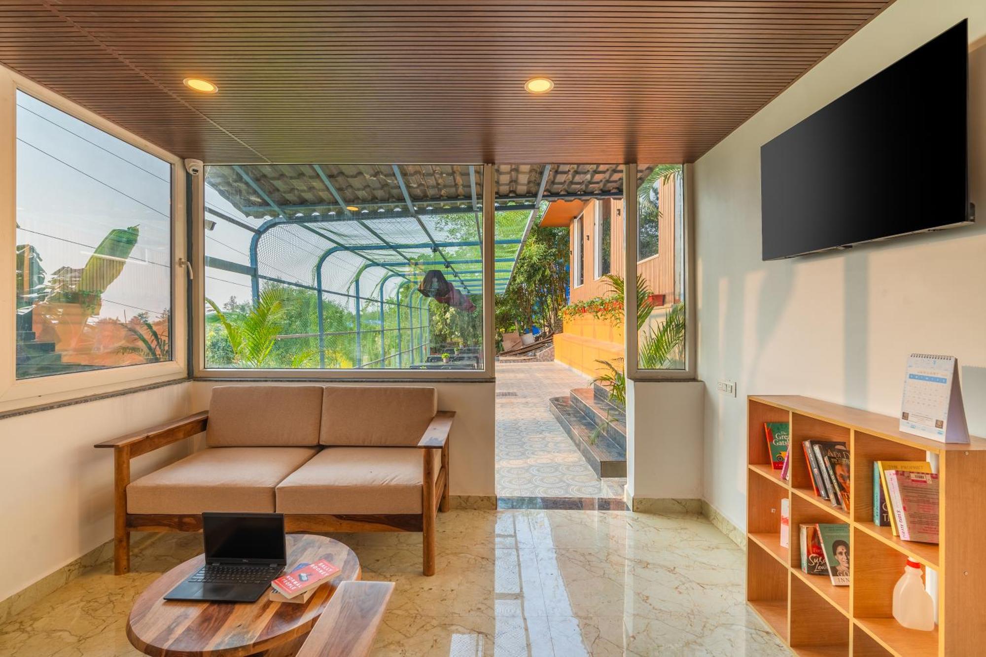 The Hosteller Goa, Mandrem Exterior foto