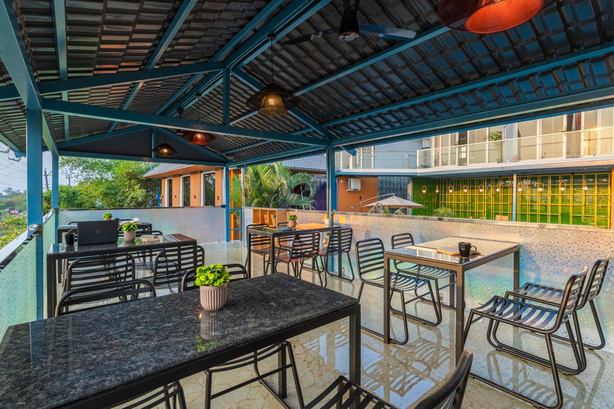 The Hosteller Goa, Mandrem Exterior foto
