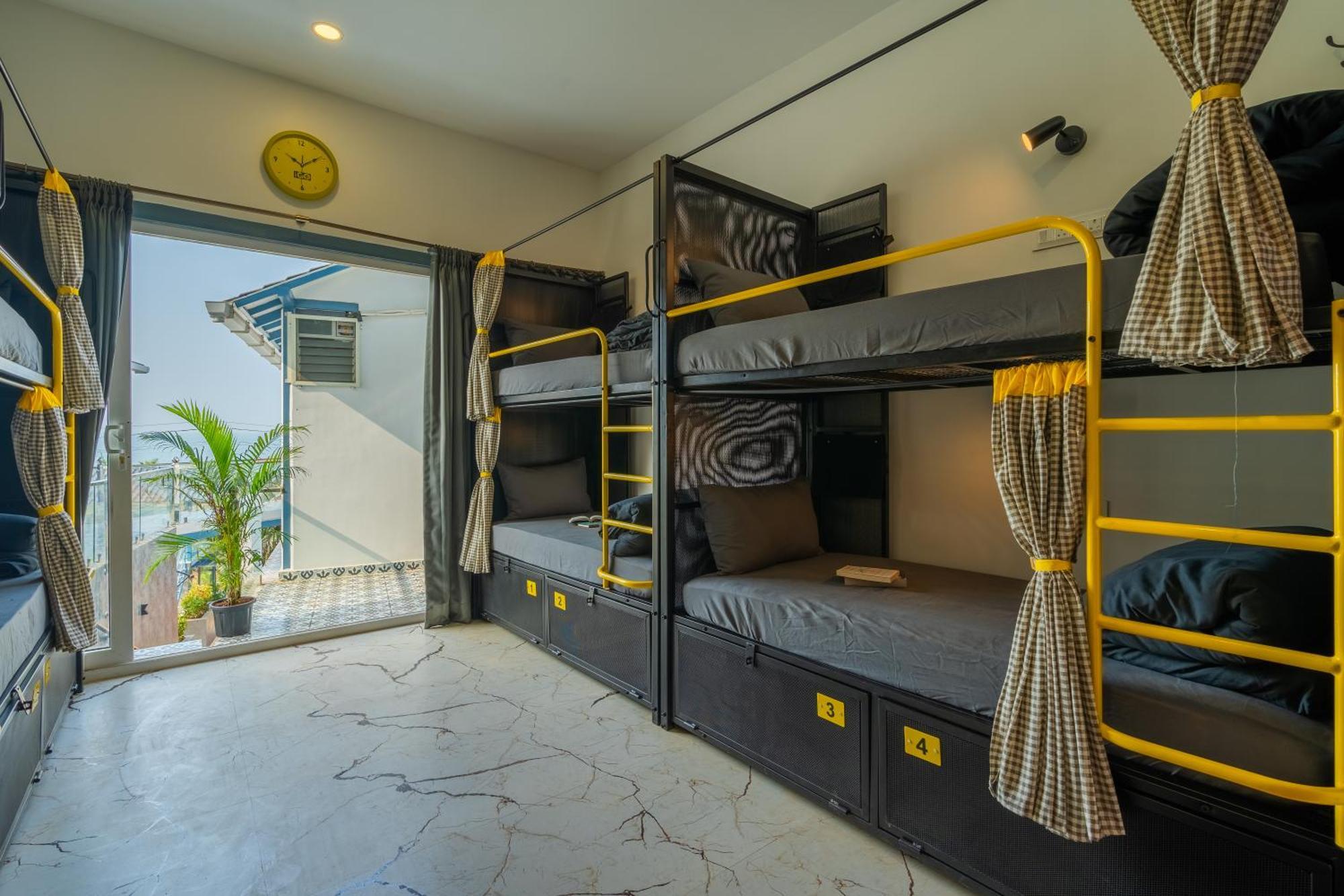 The Hosteller Goa, Mandrem Exterior foto