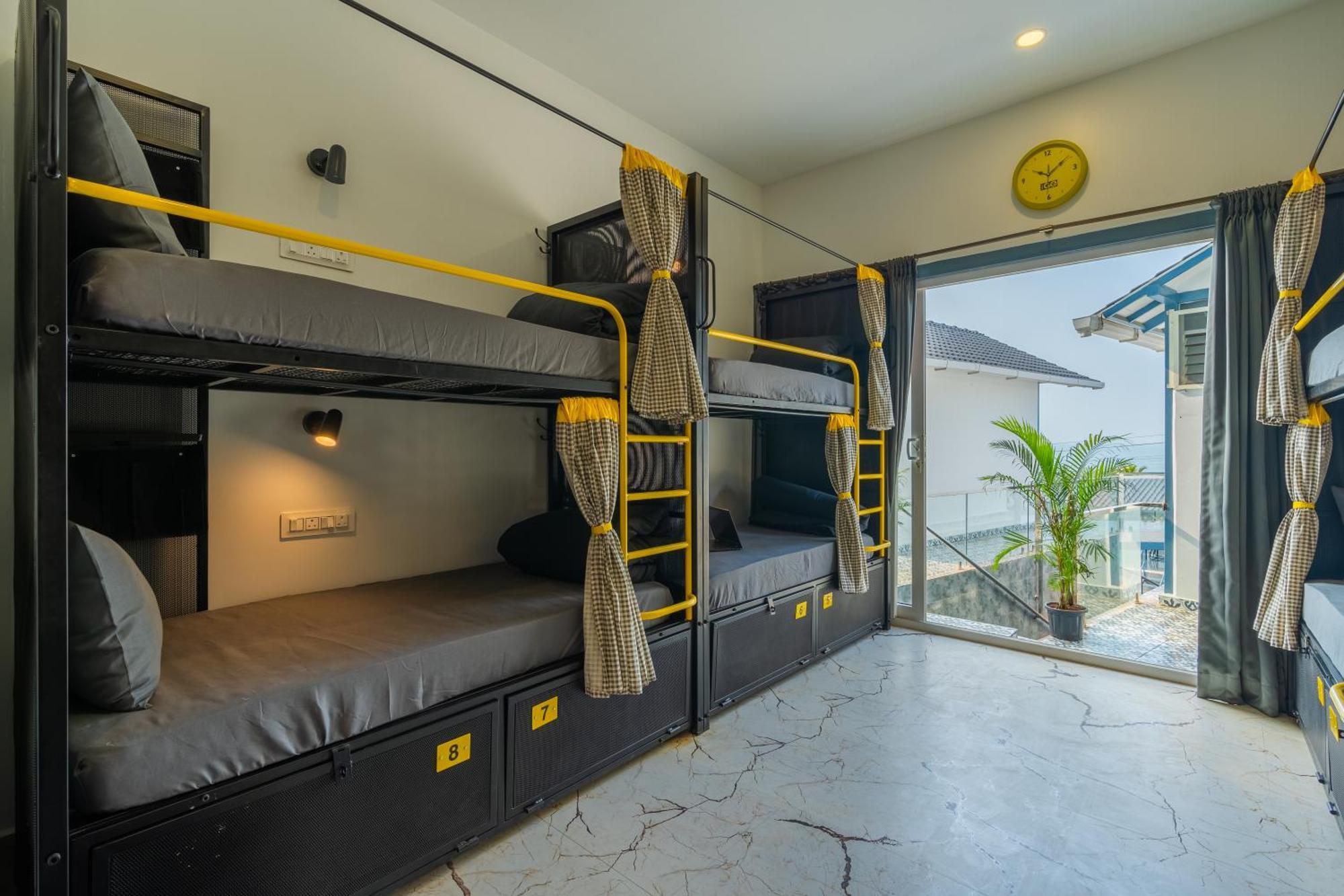 The Hosteller Goa, Mandrem Exterior foto